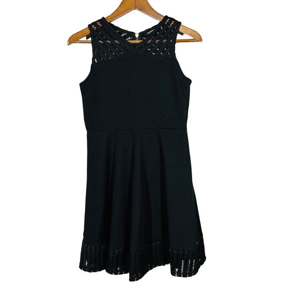 NEW! Zunie Sleeveless Dress Party Black Crochet Back - 14 - Picture 1 of 5